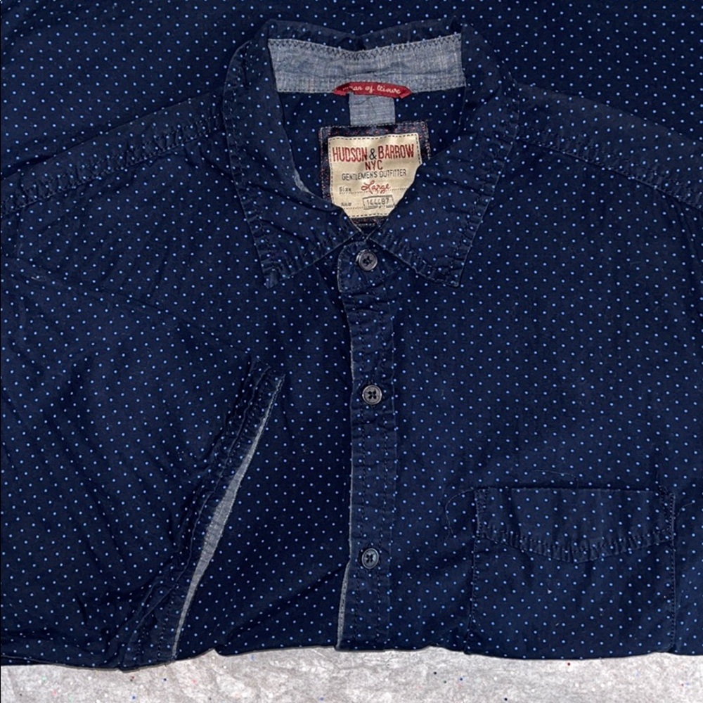 Men’s dress shirt - short sleeve - size L